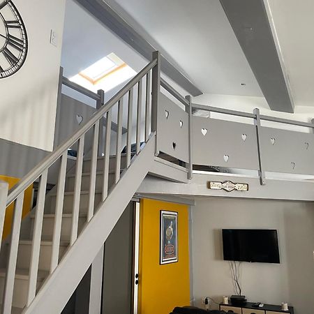Ferienwohnung Chez Tony Et Laurie Montbrun-des-Corbières Exterior foto